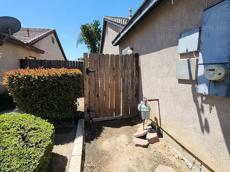 12115 Verdelho Ave — Photo 4