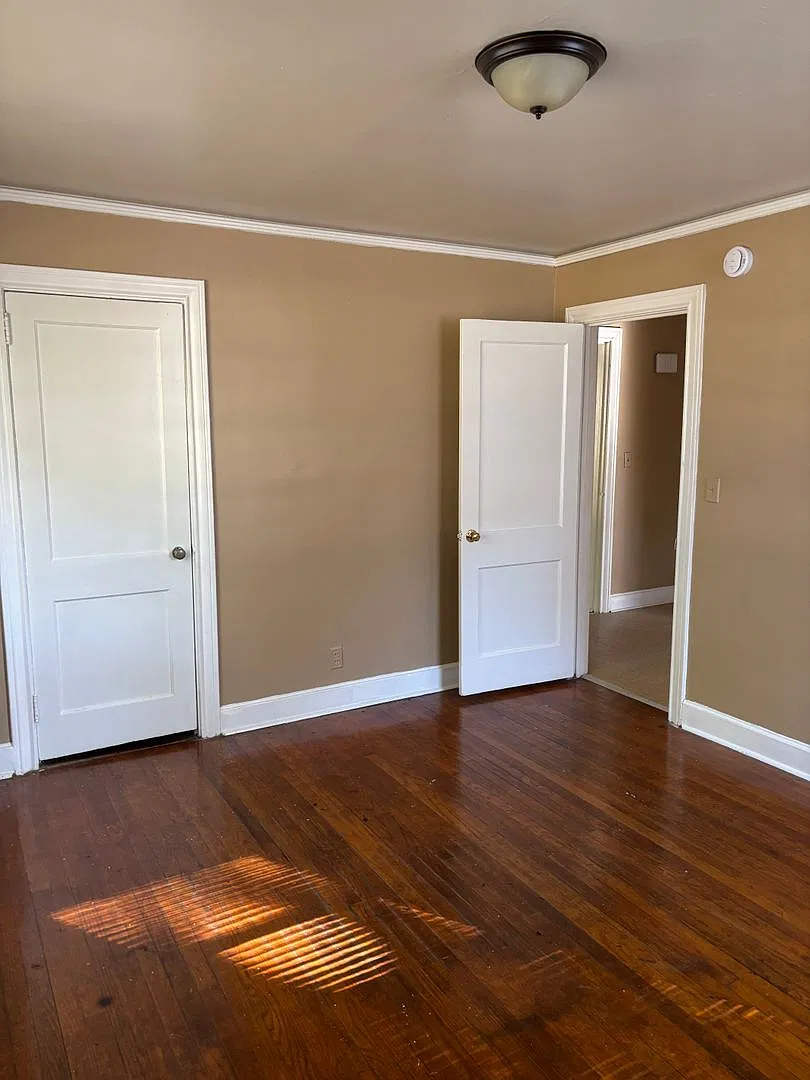 2 bedroom 1 bath with bonus room! — Photo 4