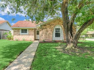 4915 Dollar Reef St, Bacliff, TX 77518