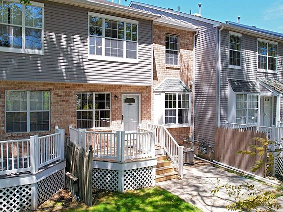 3rd image of 4776 Summersweet Dr #4776