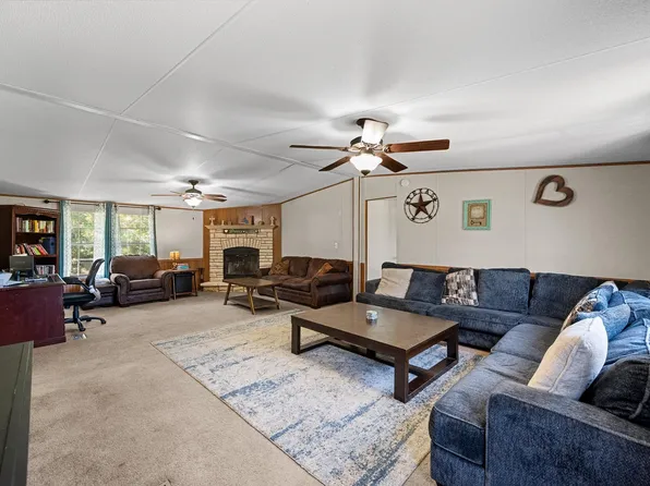 200 Private Road 5828, Fruitvale, TX 75127