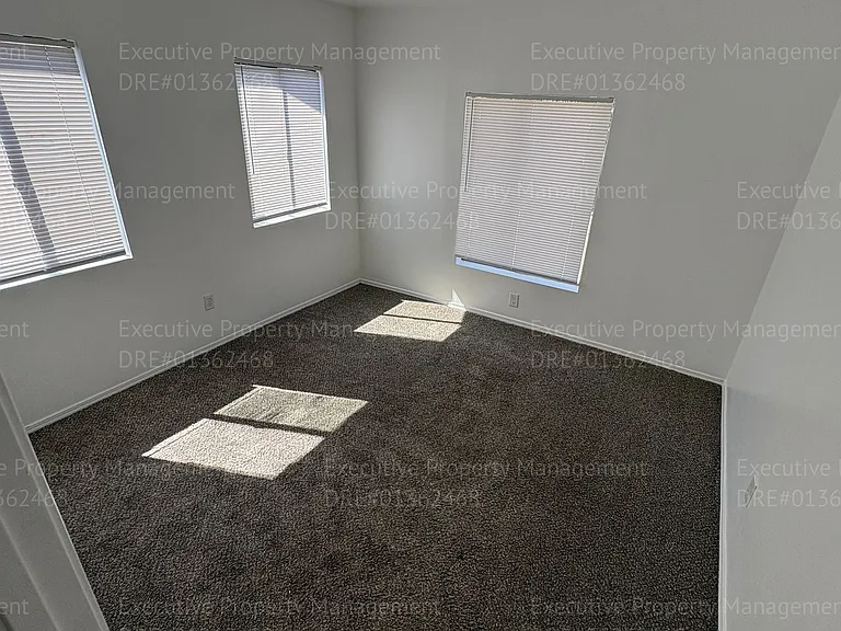 1118 Chico St — Photo 23