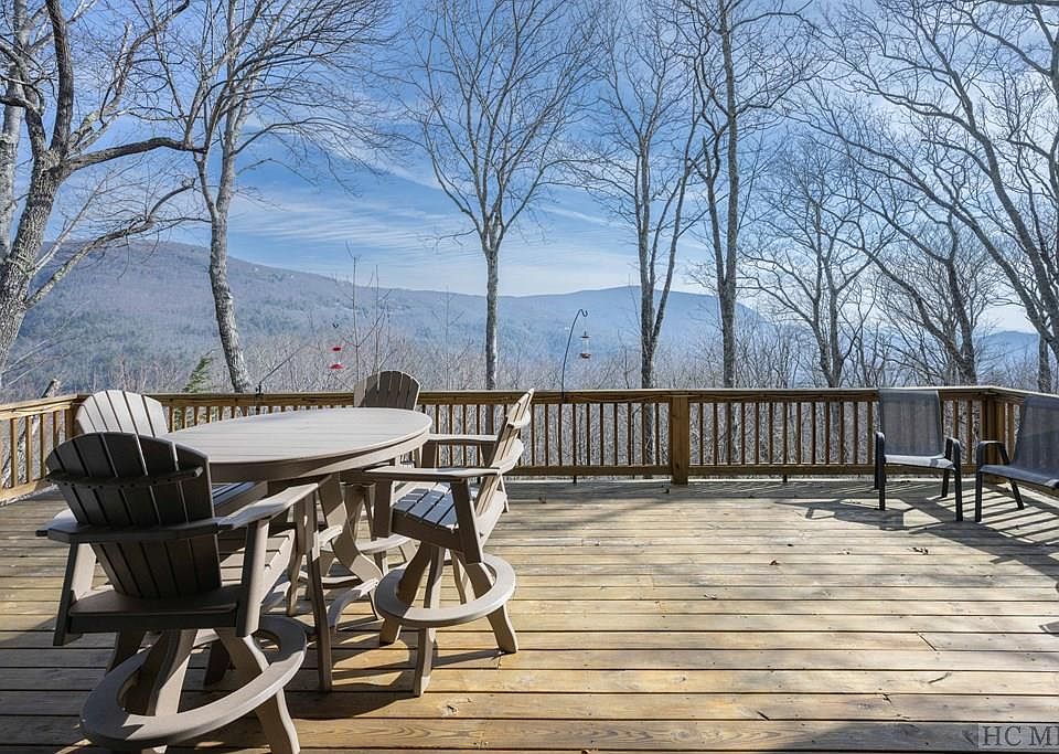 99 Flyaway Cir, Cashiers, NC 28774 Zillow