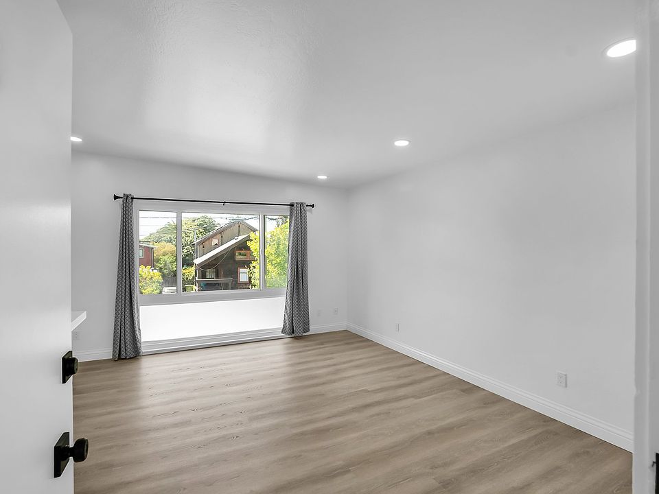 1st image of 1611 McGee Ave APT 3