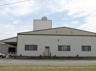 255 S Madison St, Nappanee, IN 46550