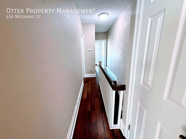 456 Mechanic St — Photo 19