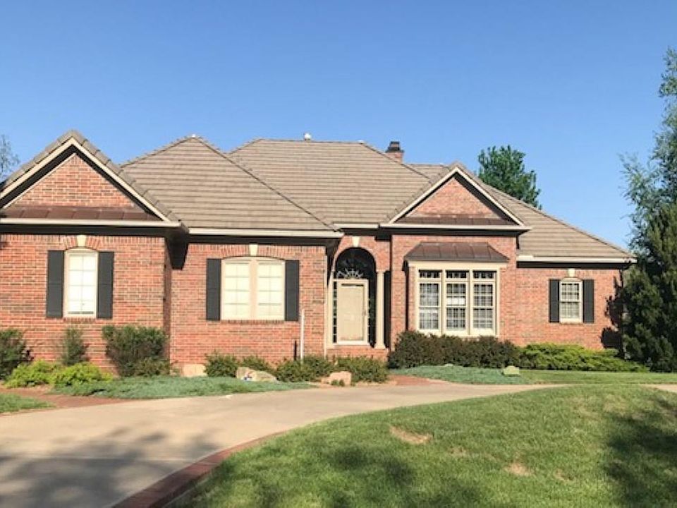1st image of 3808 Cherry Hills Dr