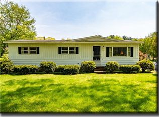 41 Pike St, Salisbury, MA 01952