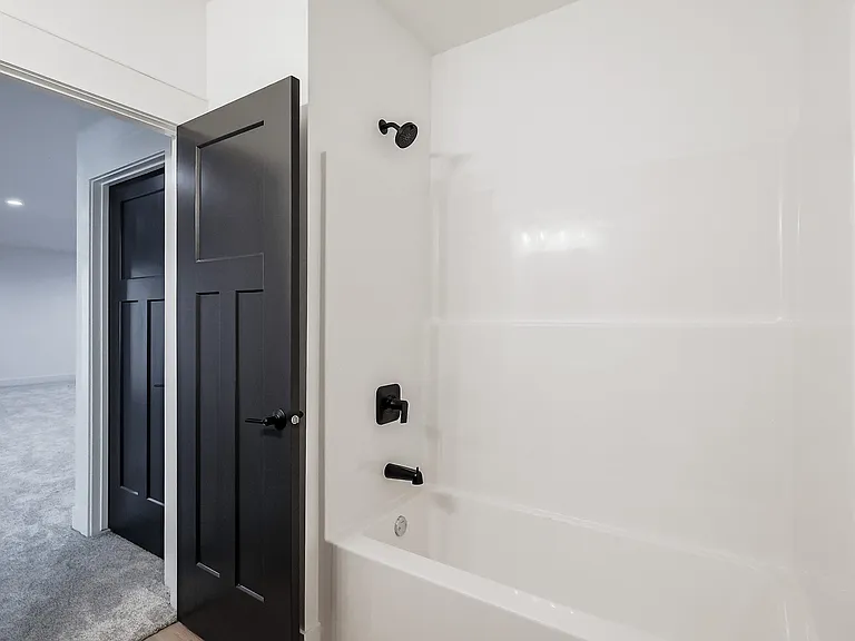 4917 Spire St — Photo 38