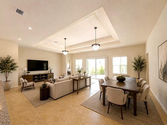5th image of 8322 Park Cliff Way