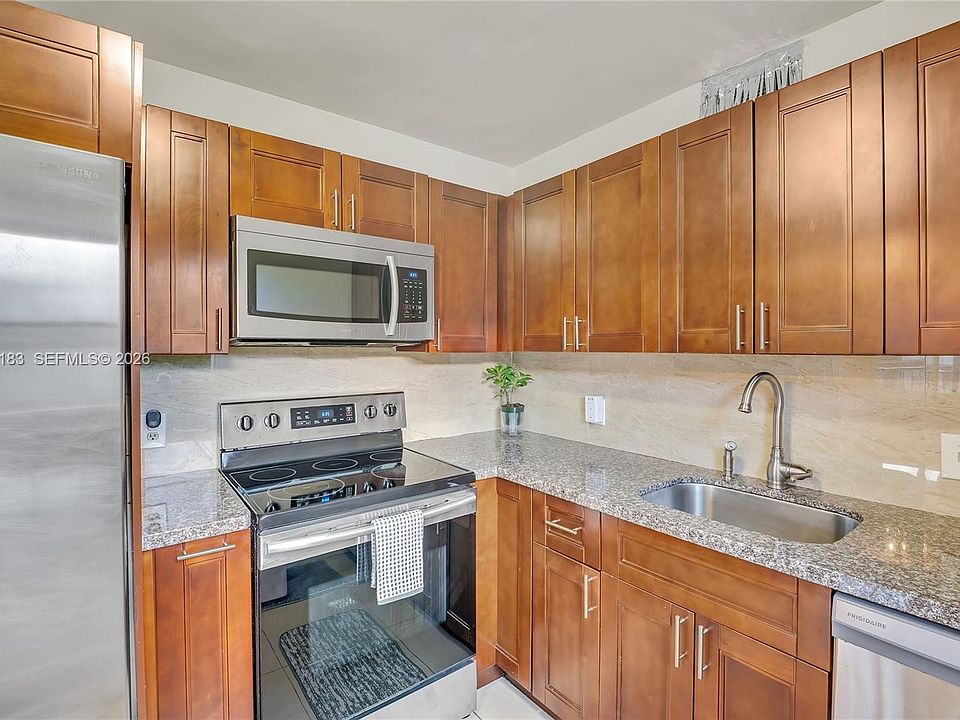 1st image of 150 SW 134th Way APT 304R