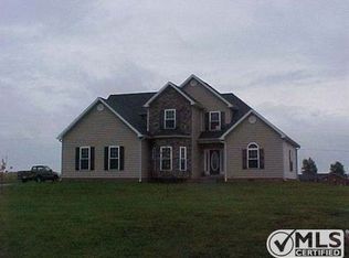 914 Oatfield Rd, Harrodsburg, KY 40330