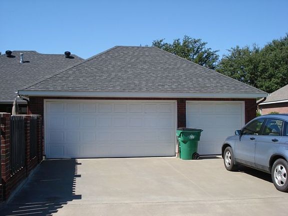 Rear Enry 3 Car Garage