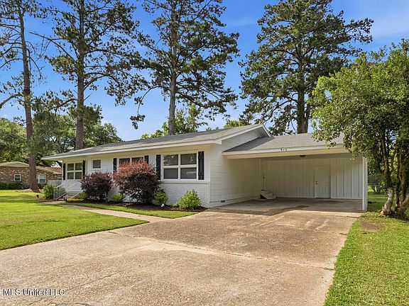 3rd image of 912 Lee Ave