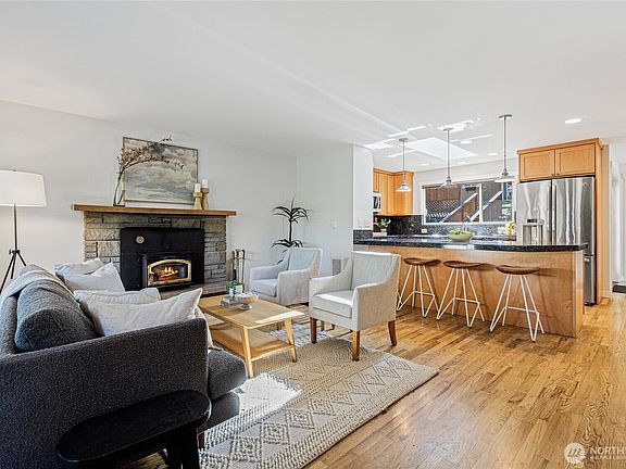4th image of 6525 154th Avenue NE