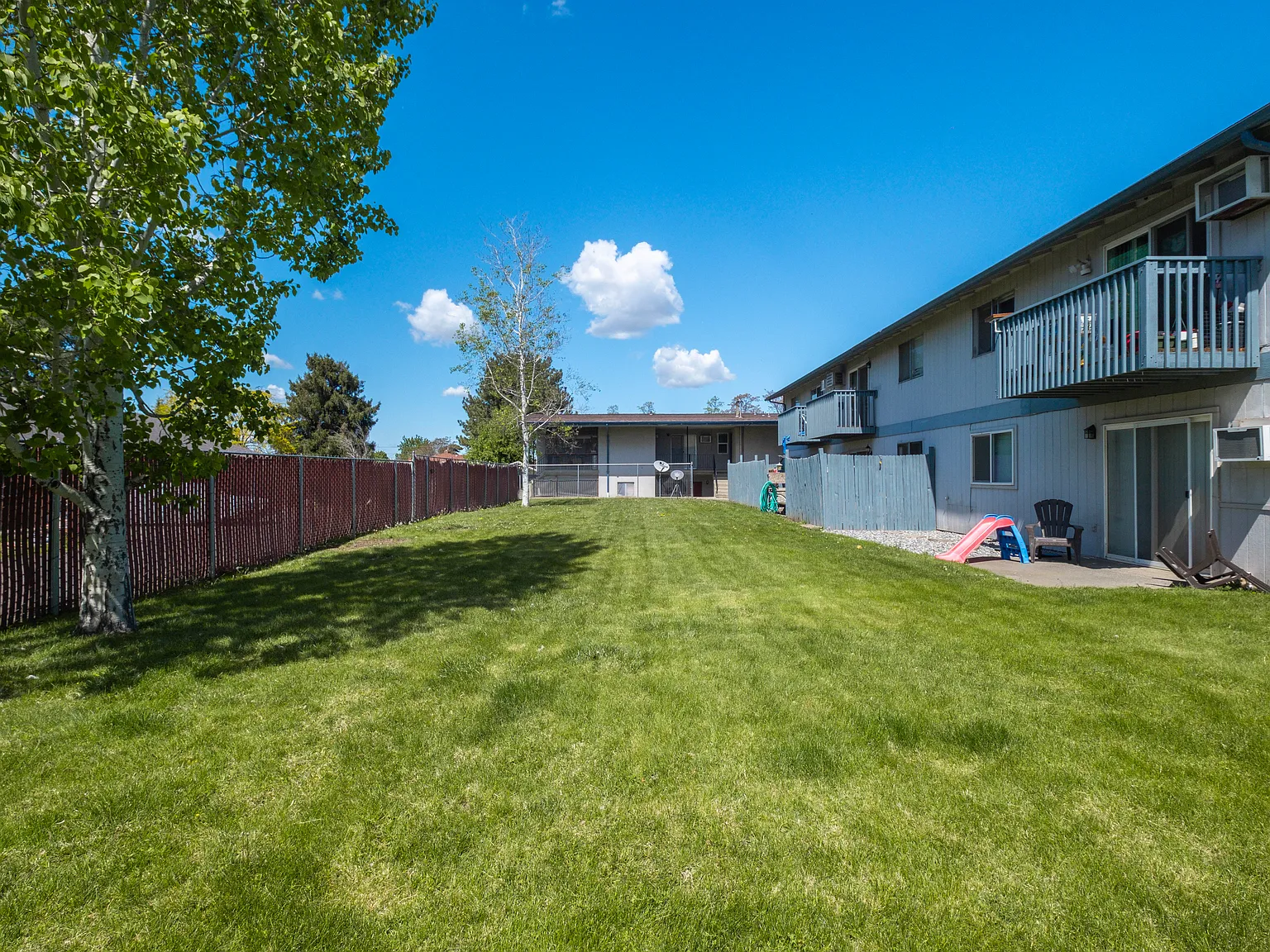 Suncrest — Photo 4
