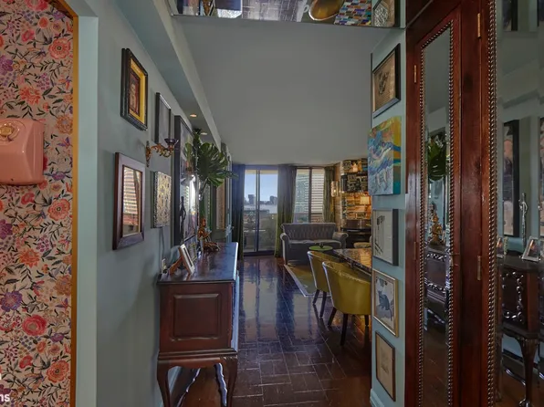 311 East 38th Street image 8 of 24