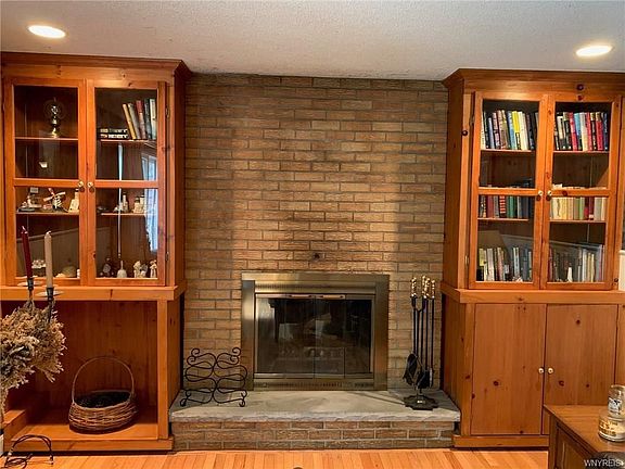 4th image of 21 Sherburn Dr