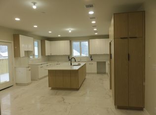 484 W Central Ave #211, Spring Valley, NY 10977