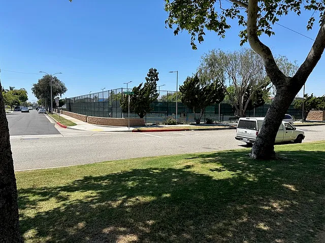 Tennis Court/ Pickle ball