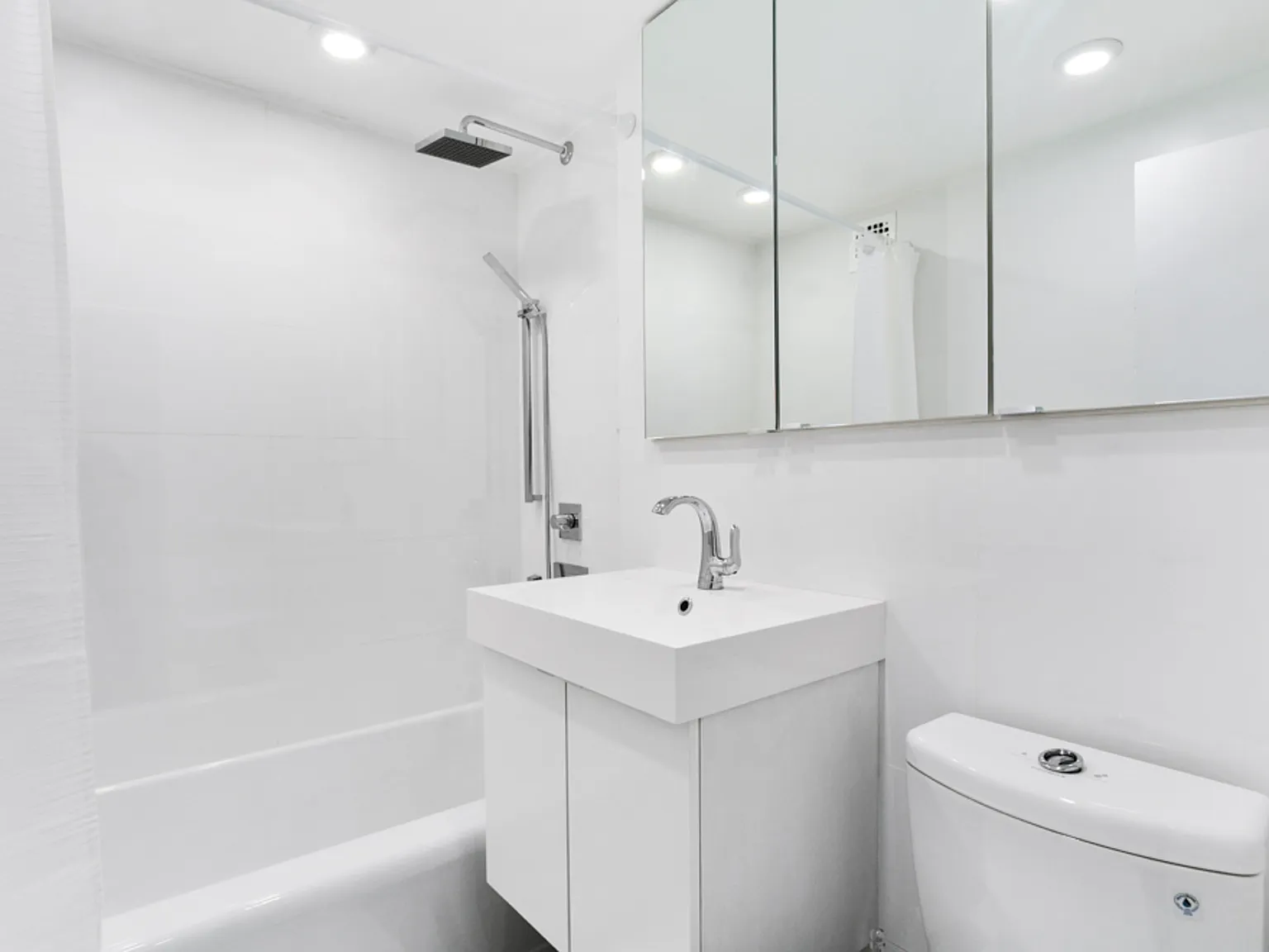 301 East 66th Street — Photo 3