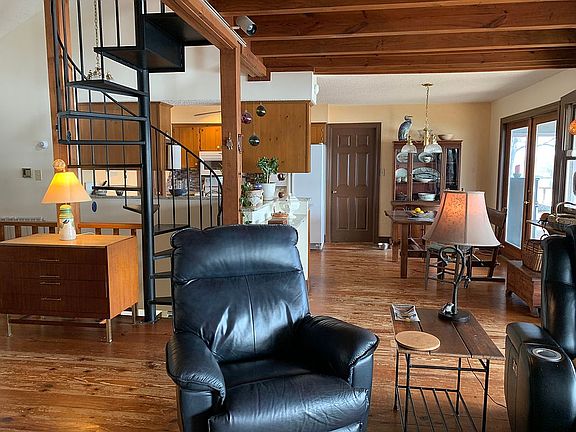 Circular stairs to the loft