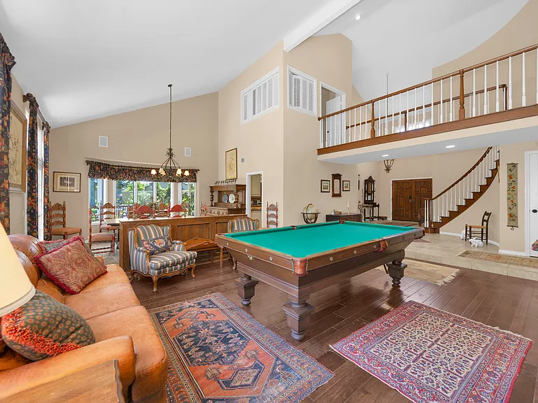 24961 Sandridge Cir — Photo 6