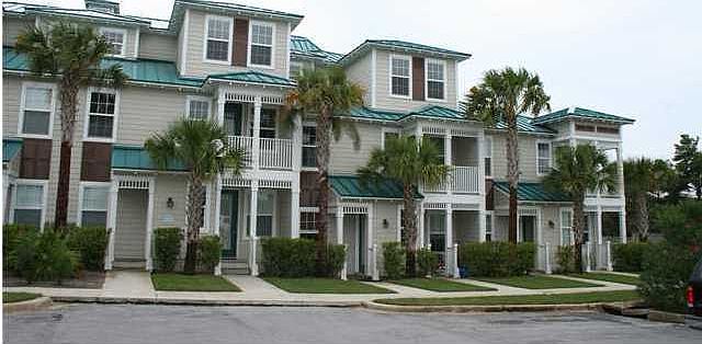 1st image of Village Blvd #822