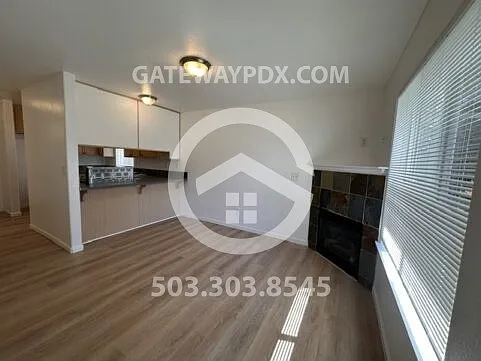 3127 SE Powell Valley Rd — Photo 4