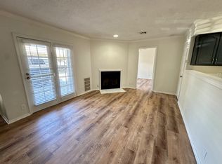 2436 E 10th St APT 106, Tulsa, OK 74104