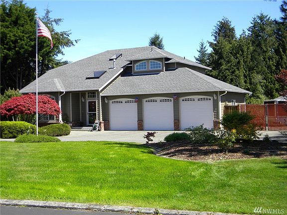 2nd image of 22515 147th Avenue Ct E