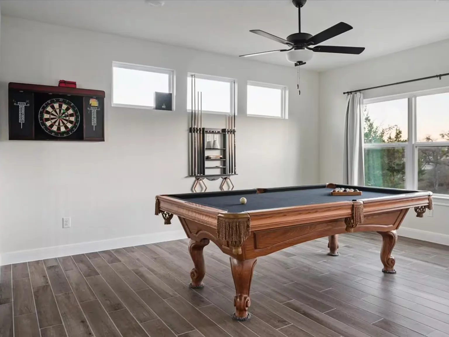 4 bed, 3.5 bath, 2873 sqft, $5,000 — Photo 3