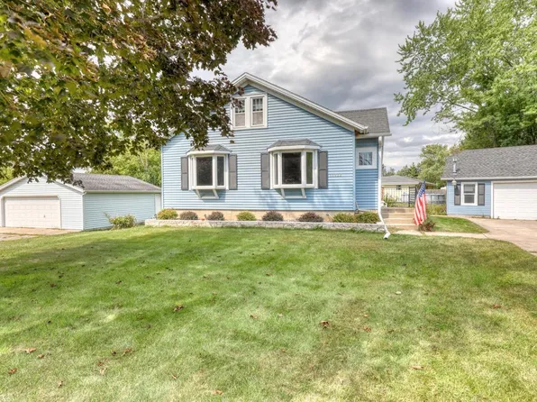 11932 West Woods ROAD, Franklin, WI 53132