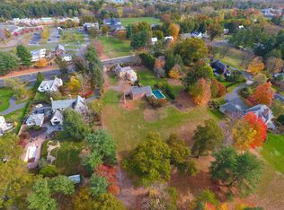 165 Bloomfield Avenue, West Hartford, CT 06105