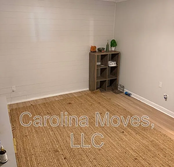 1004 Blanton Pl — Photo 14