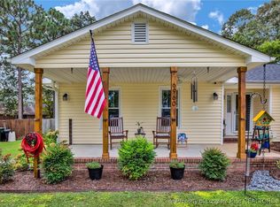 6960 Calamar Dr, Fayetteville, NC 28314