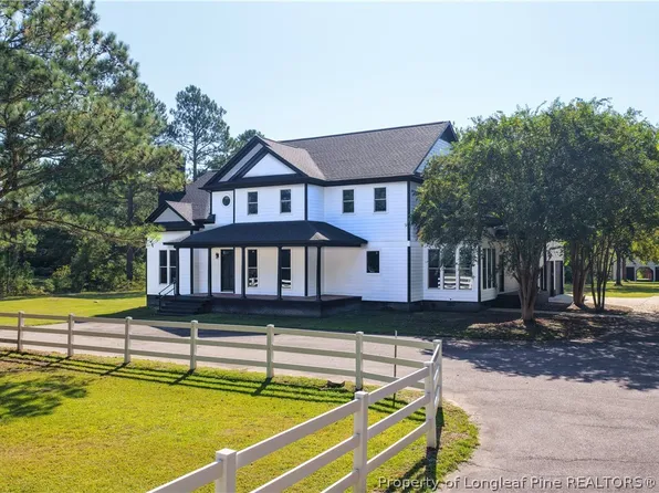9856 Ramsey St, Linden, NC 28356