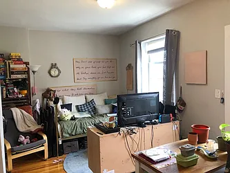 Rented by Friedman Roth Realty