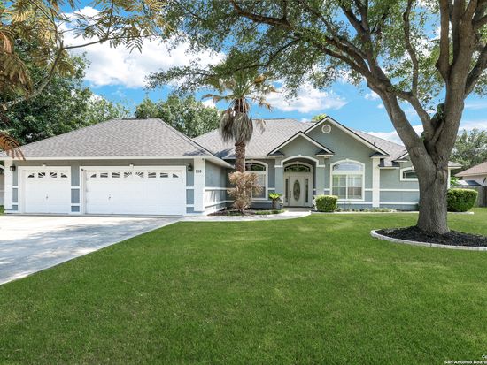 110 Agua Verde, Seguin, TX 78155