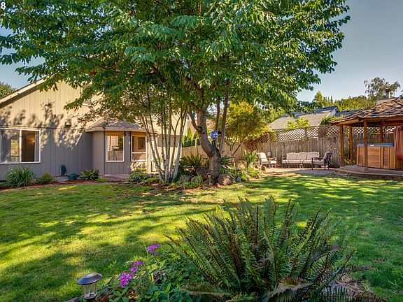 3rd image of 8302 NE 27th Ave