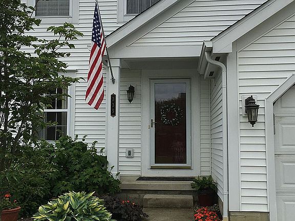 2nd image of 335 Hampton Park