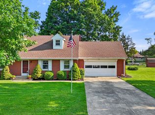 1010 Maple St, Greenwood, IN 46142