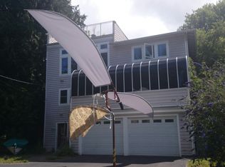 8816 26th Ave NW, Seattle, WA 98117