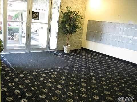 5th image of 7626 113th St APT 6C