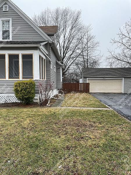 1st image of 930 Brownell Ave