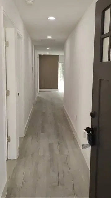 Newly Built Home in Sabal Park — Photo 2