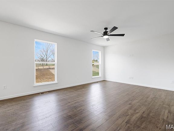 7th image of this home