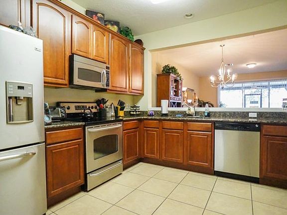 5th image of 6814 Sperone St