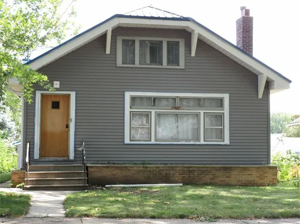817 Western Ave, Waterloo, IA 50702