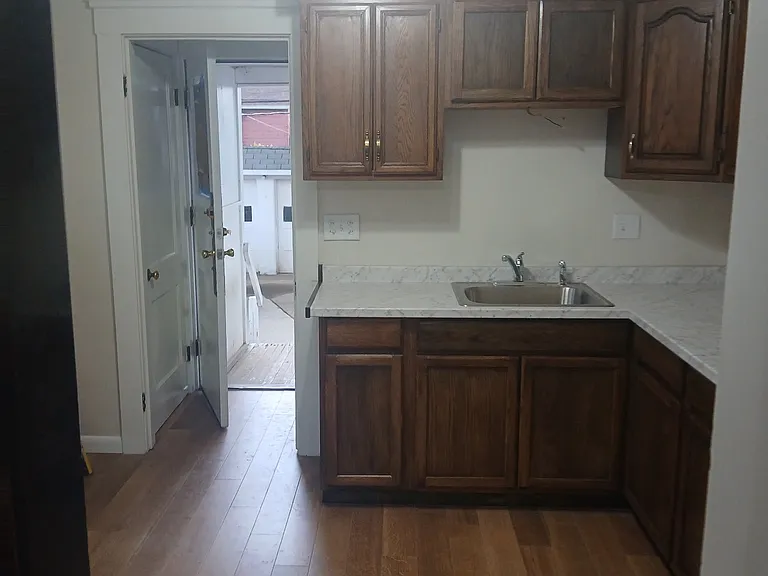 6010 Bradley Ave — Photo 4